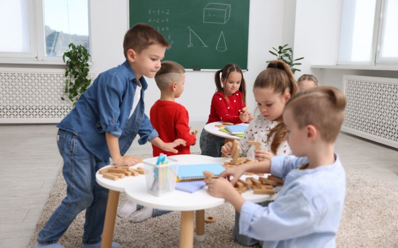 Advantages of Online Montessori Teacher Training